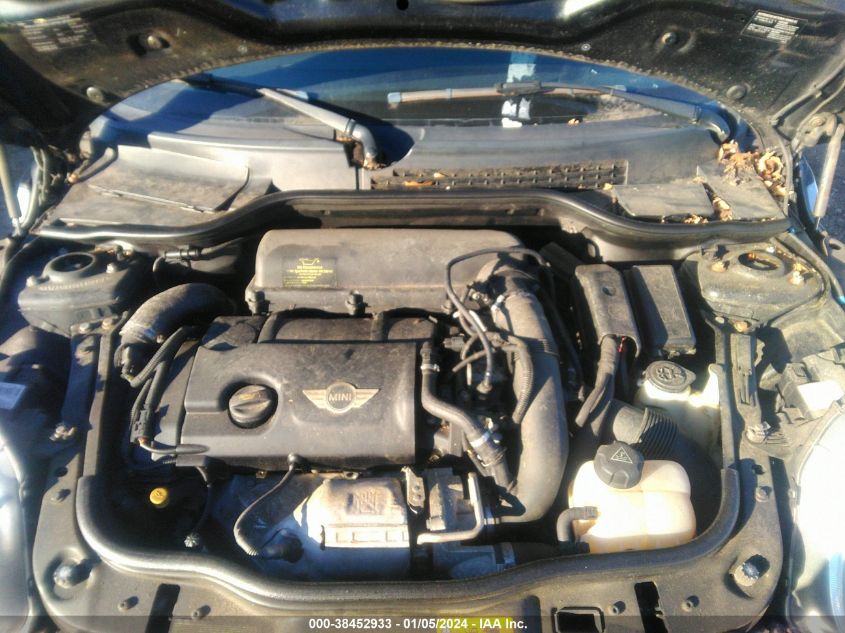 2013 MINI CONVERTIBLE COOPER S WMWZP3C55DT705387
