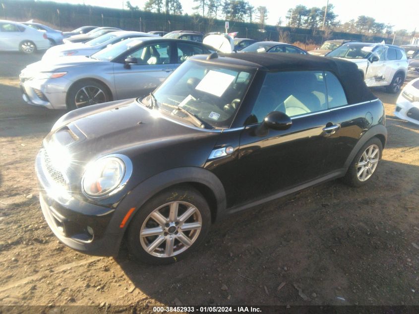2013 MINI CONVERTIBLE COOPER S WMWZP3C55DT705387