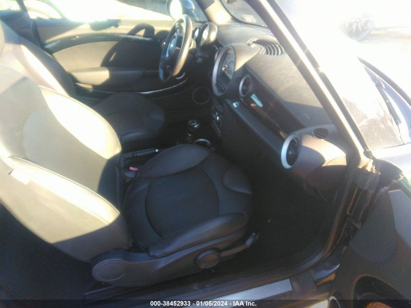 2013 MINI CONVERTIBLE COOPER S WMWZP3C55DT705387
