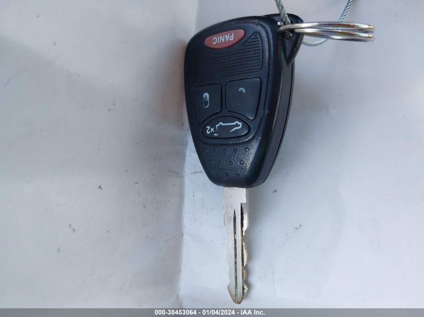 2013 CHRYSLER 200 LX - 1C3CCBABXDN670832