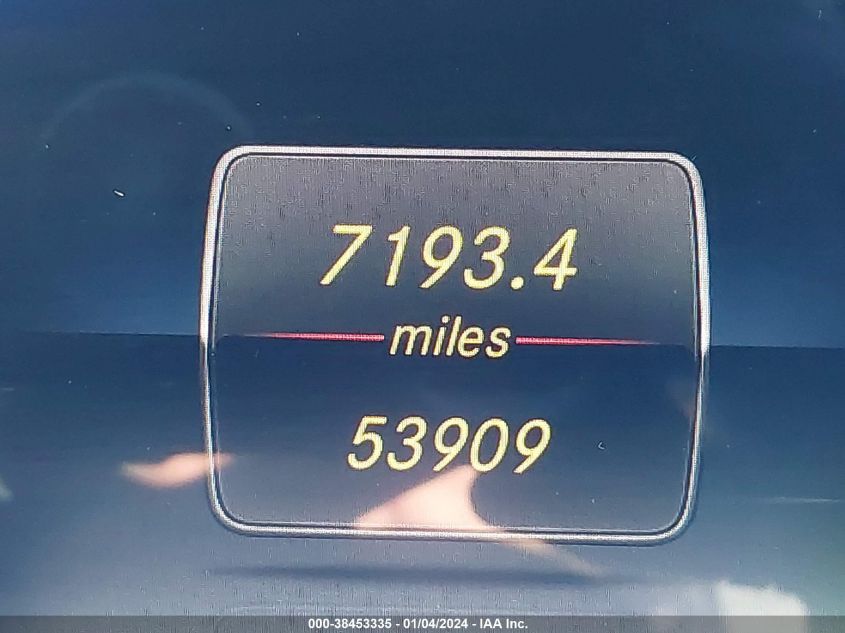 2019 MERCEDES-BENZ S 560 WDDUG8DB3KA427053