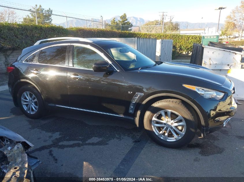 2014 INFINITI QX70 - JN8CS1MU1EM450111