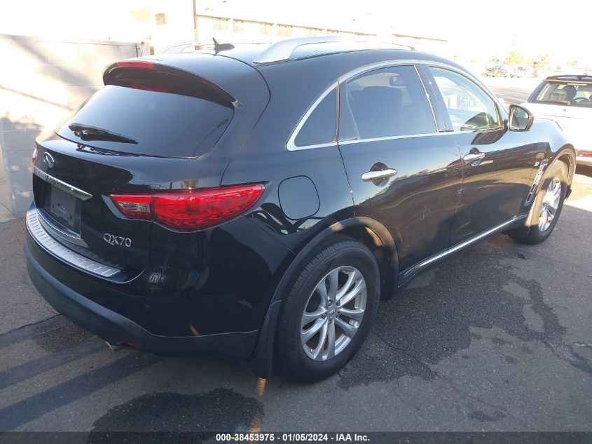 2014 INFINITI QX70 - JN8CS1MU1EM450111