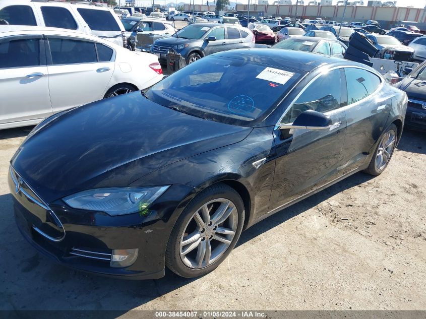 2013 TESLA MODEL S - 5YJSA1DN0DFP27924