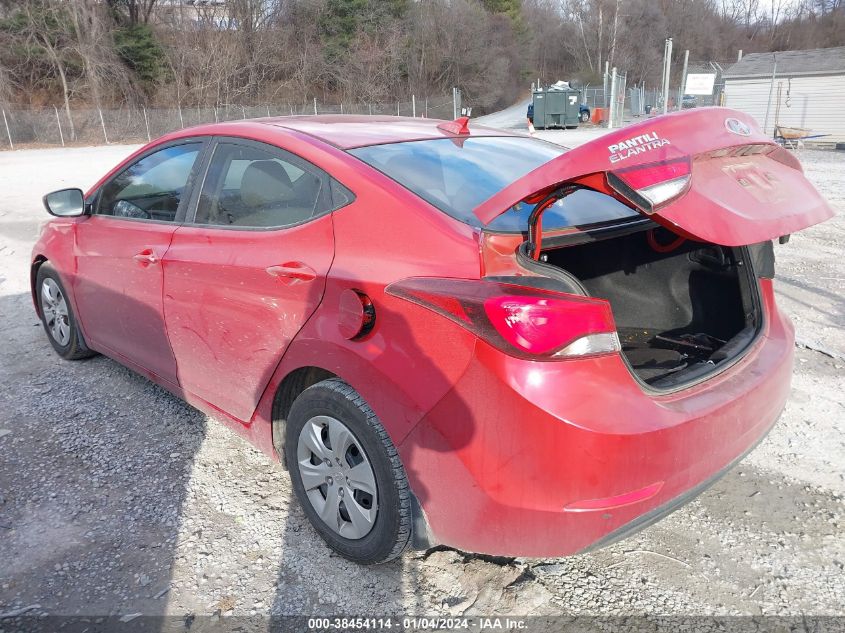 2016 HYUNDAI ELANTRA SE - KMHDH4AE7GU557580