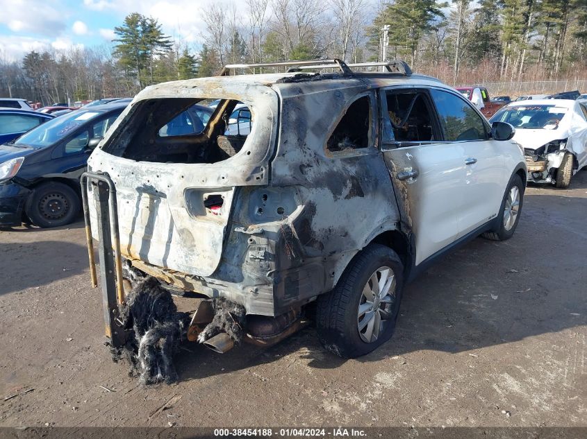 2017 KIA SORENTO 3.3L LX - 5XYPGDA56HG233088