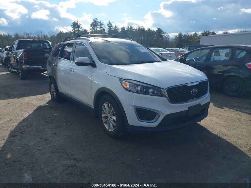 2017 KIA SORENTO 3.3L LX - 5XYPGDA56HG233088