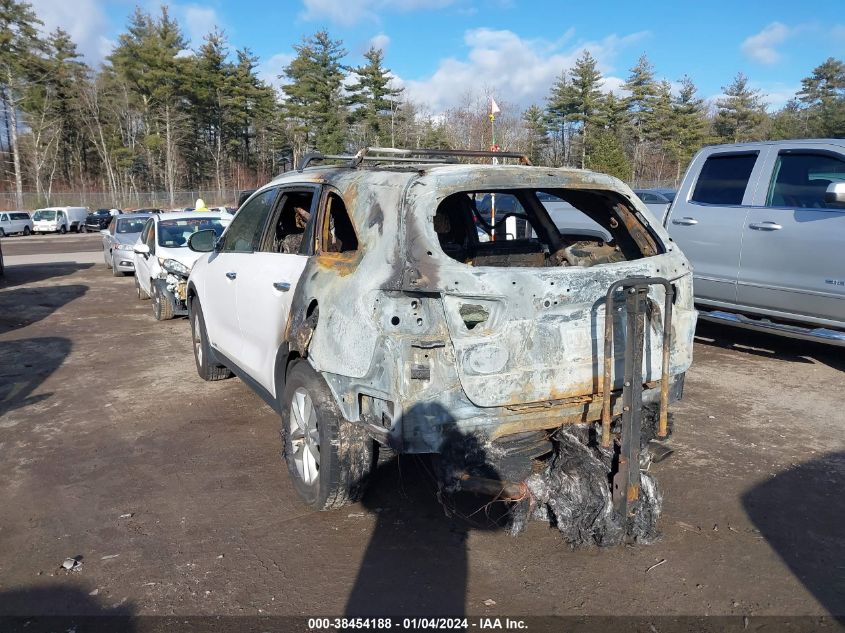 2017 KIA SORENTO 3.3L LX - 5XYPGDA56HG233088