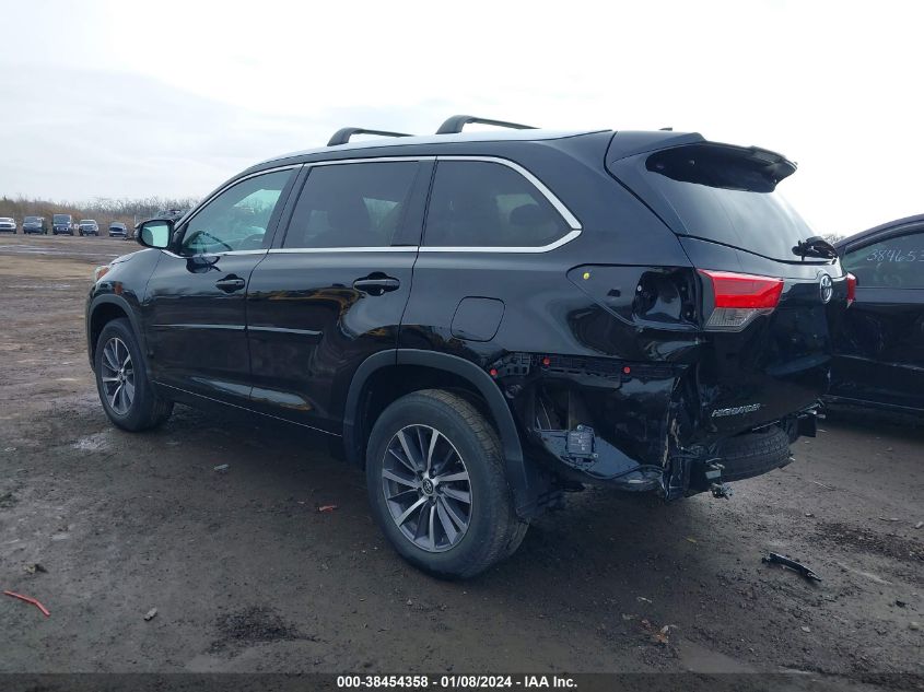 2018 TOYOTA HIGHLANDER XLE - 5TDKZRFH8JS535902