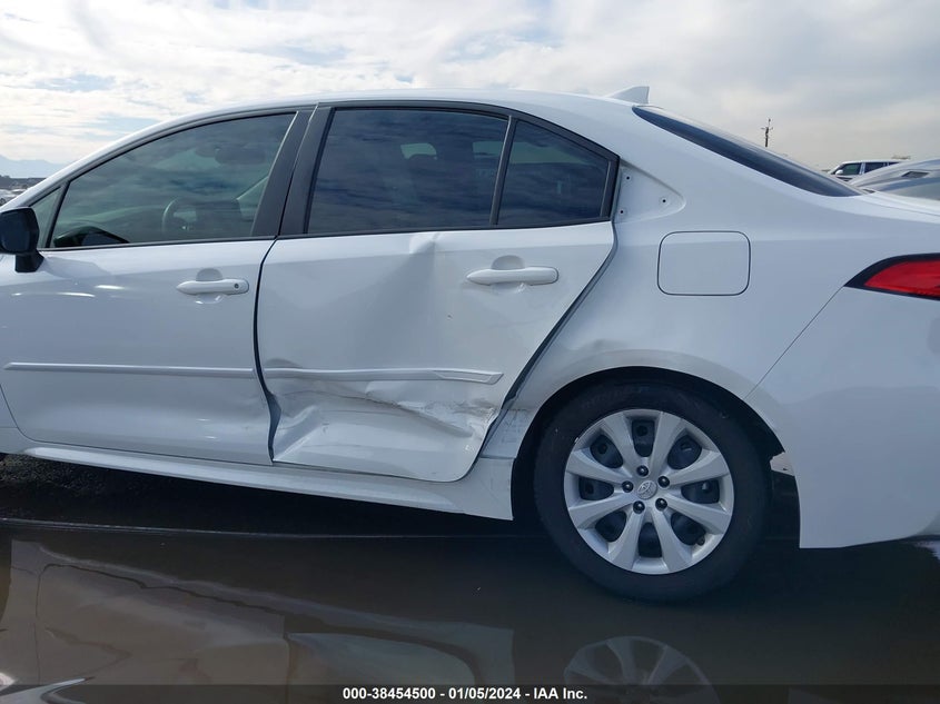 VIN JTDEPMAE9N3032504 2022 TOYOTA COROLLA LE