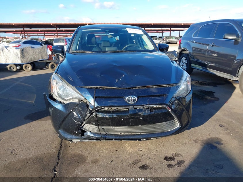 VIN 3MYDLBYV3JY315629 2018 TOYOTA YARIS IA