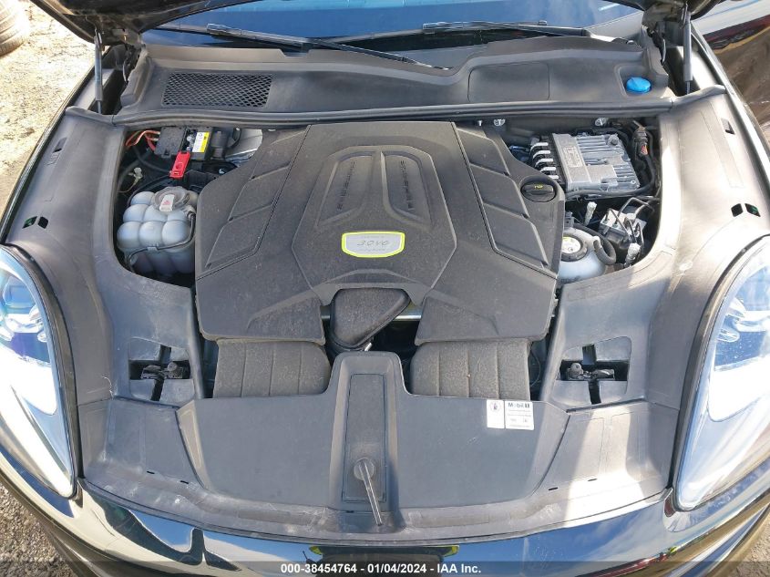 2020 PORSCHE CAYENNE E-HYBRID COUPE WP1BE2AYXLDA55030