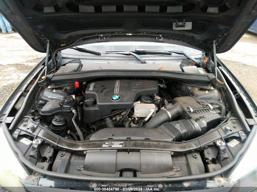 2013 BMW X1 XDRIVE28I - WBAVL1C53DVR85698