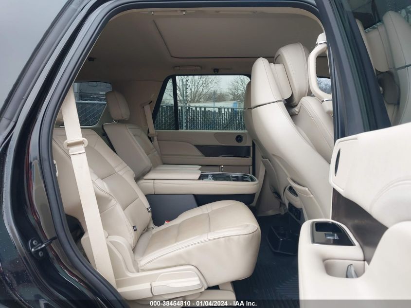 2019 LINCOLN NAVIGATOR RESERVE - 5LMJJ2LT7KEL25388