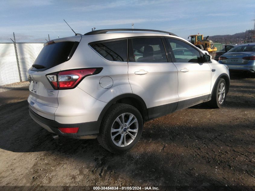 2018 FORD ESCAPE SE - 1FMCU0GD4JUD28831