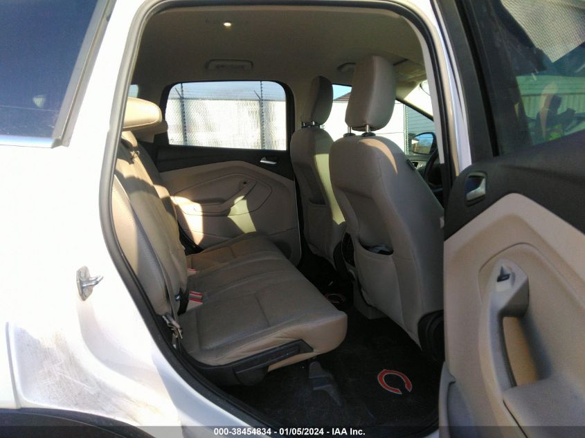2018 FORD ESCAPE SE - 1FMCU0GD4JUD28831