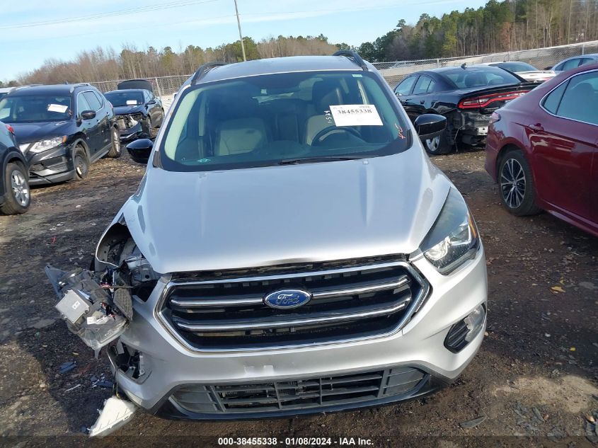 2017 FORD ESCAPE SE - 1FMCU0GD3HUB23236