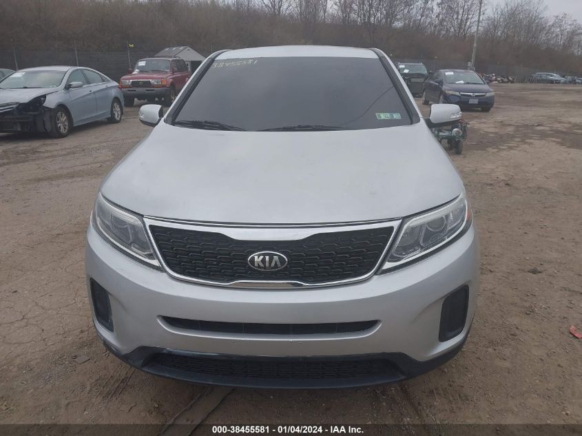 2014 KIA SORENTO LX - 5XYKTCA64EG541834