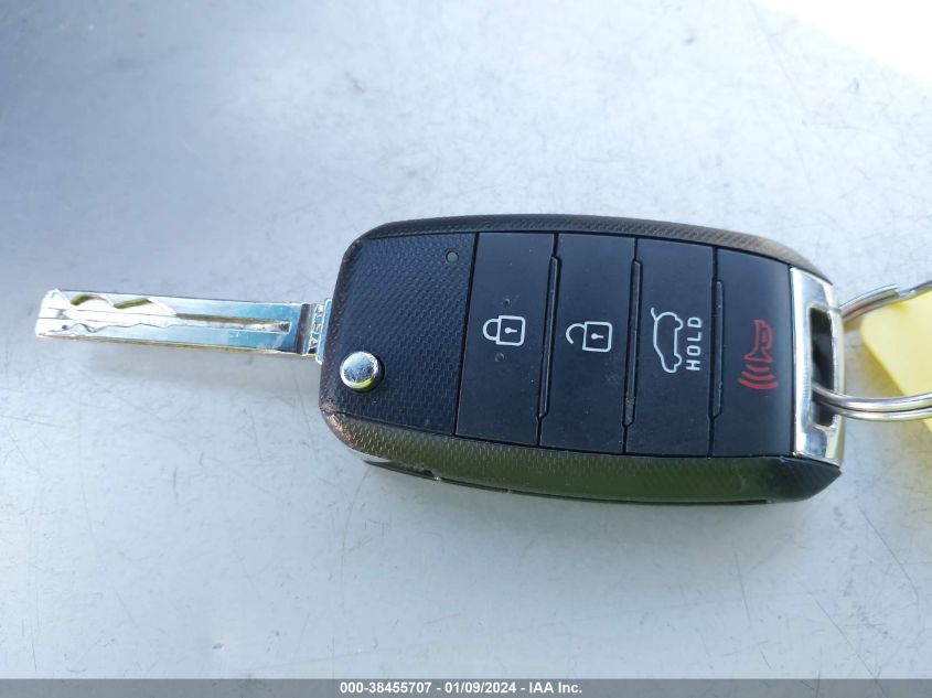 2016 KIA SOUL - KNDJN2A22G7837433