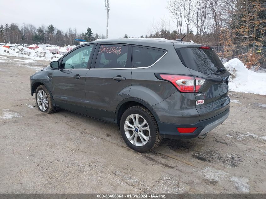 2017 FORD ESCAPE SE - 1FMCU9GD0HUC70392