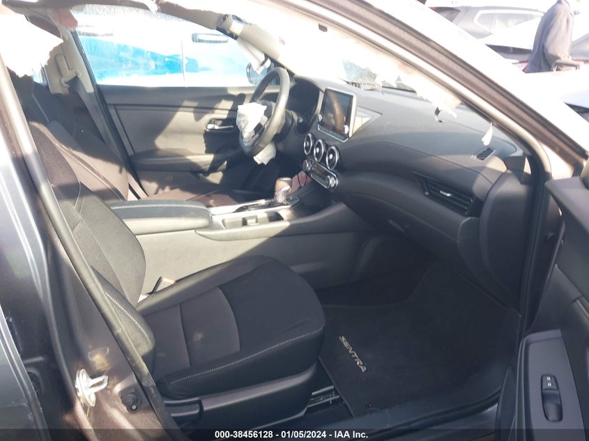 VIN 3N1AB8CV9PY317038 2023 NISSAN SENTRA SV