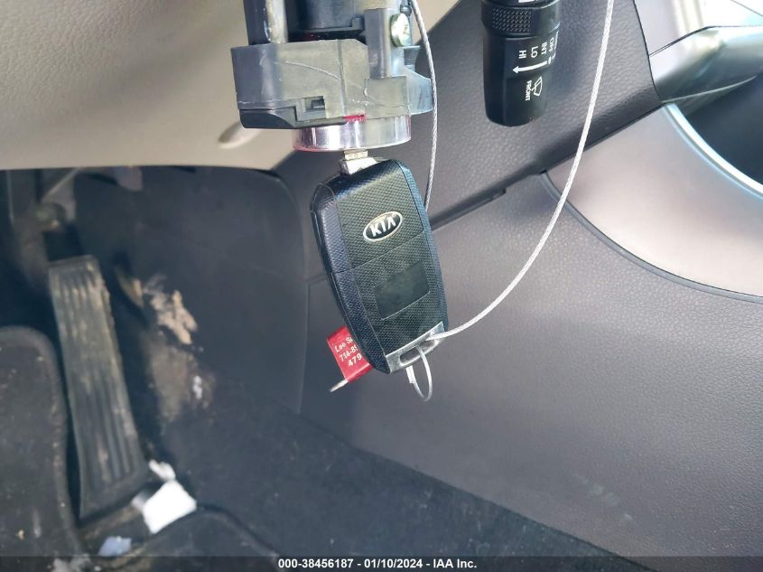 2015 KIA OPTIMA LX - 5XXGM4A7XFG355741