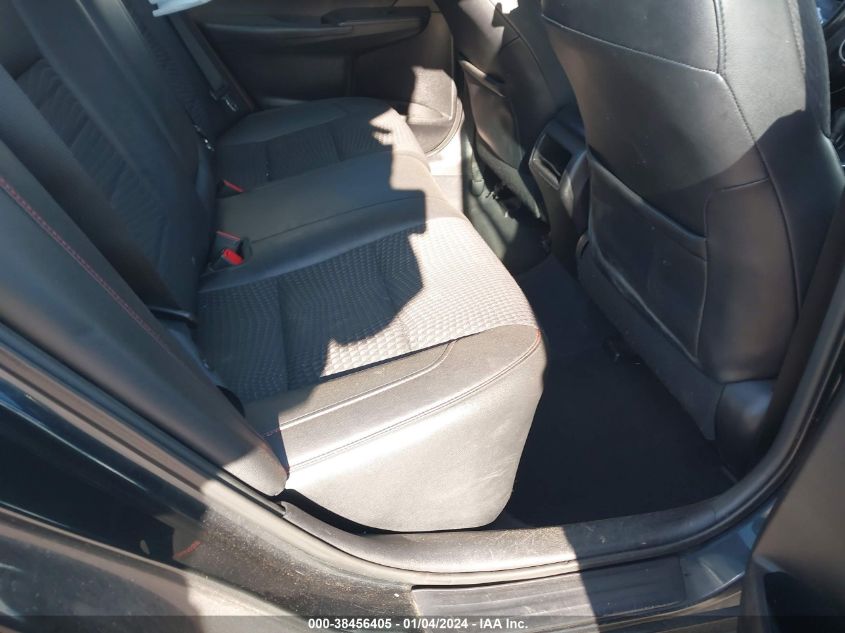2015 TOYOTA CAMRY SE - 4T1BF1FK6FU064899