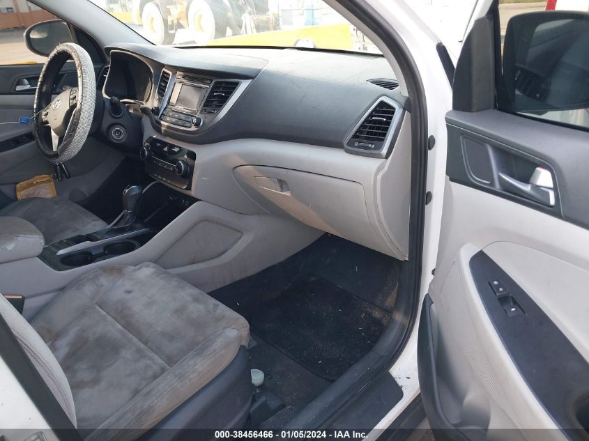 2016 HYUNDAI TUCSON SE - KM8J23A40GU101359
