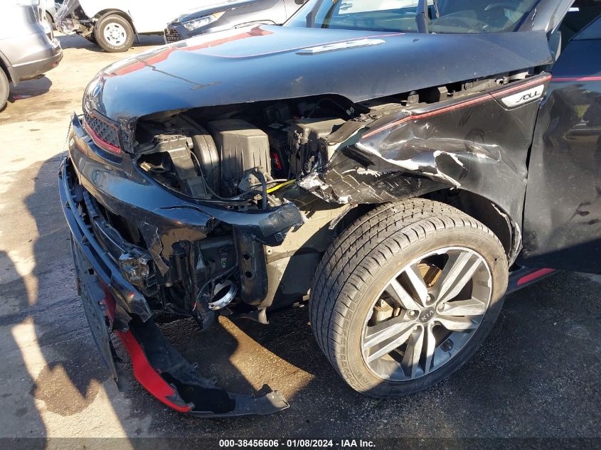 2015 KIA SOUL + - KNDJP3A54F7777213