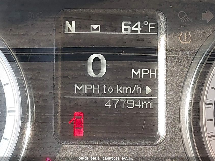 2019 RAM 1500 CLASSIC EXPRESS QUAD CAB 4X2 6'4 BOX - 1C6RR6FT9KS552533