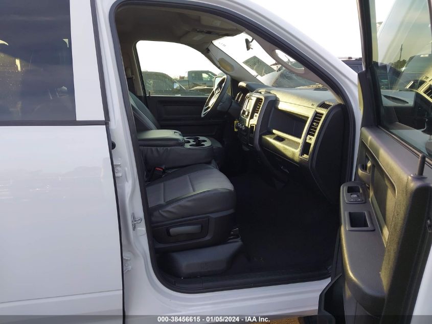 2019 RAM 1500 CLASSIC EXPRESS QUAD CAB 4X2 6'4 BOX - 1C6RR6FT9KS552533