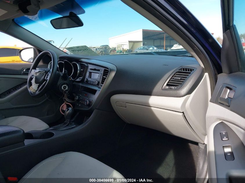 2013 KIA OPTIMA LX - 5XXGM4A74DG221739