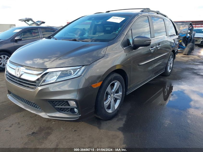 5FNRL6H70JB056736 2018 HONDA ODYSSEY - Image 2
