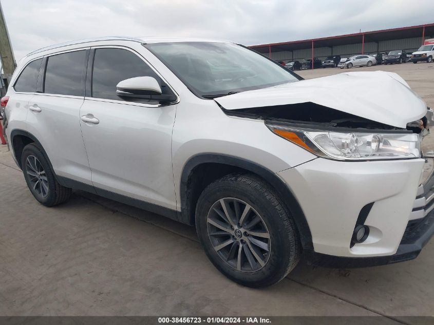 2019 TOYOTA HIGHLANDER XLE - 5TDKZRFH8KS320571