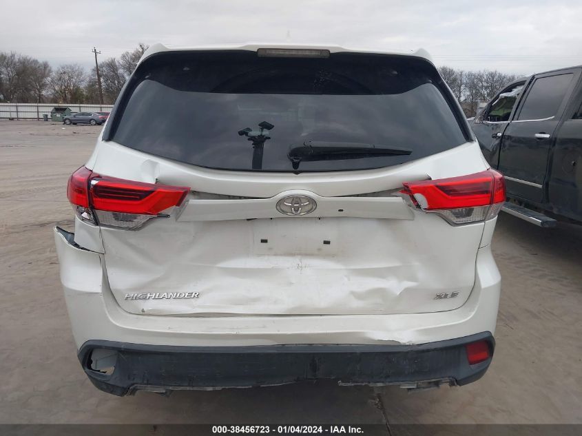 2019 TOYOTA HIGHLANDER XLE - 5TDKZRFH8KS320571