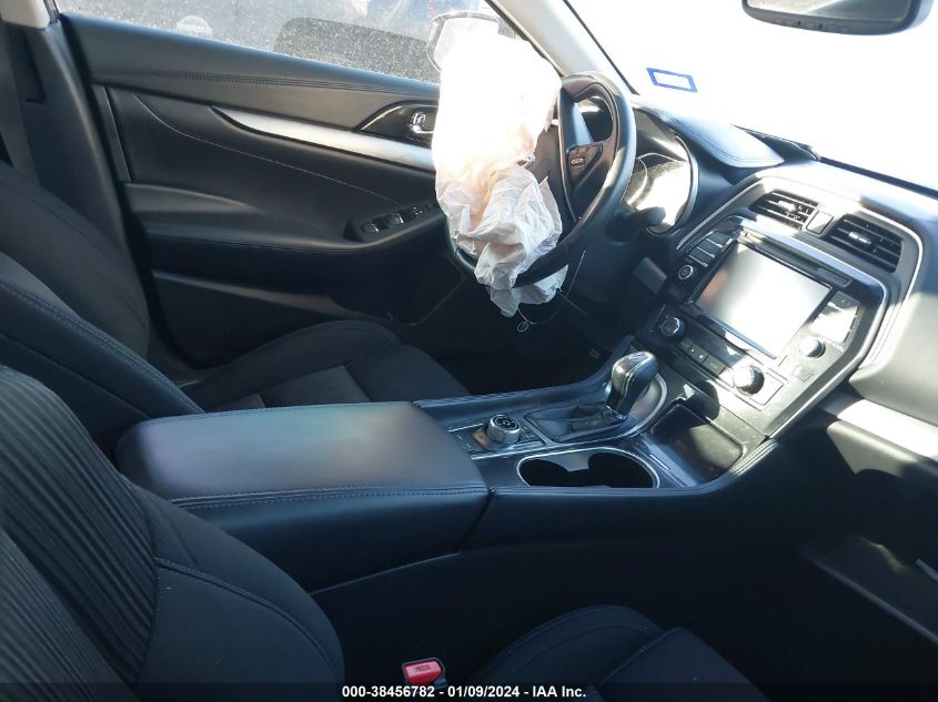 2017 NISSAN MAXIMA 3.5S/SV/SL/SR/PLAT - 1N4AA6AP2HC391605