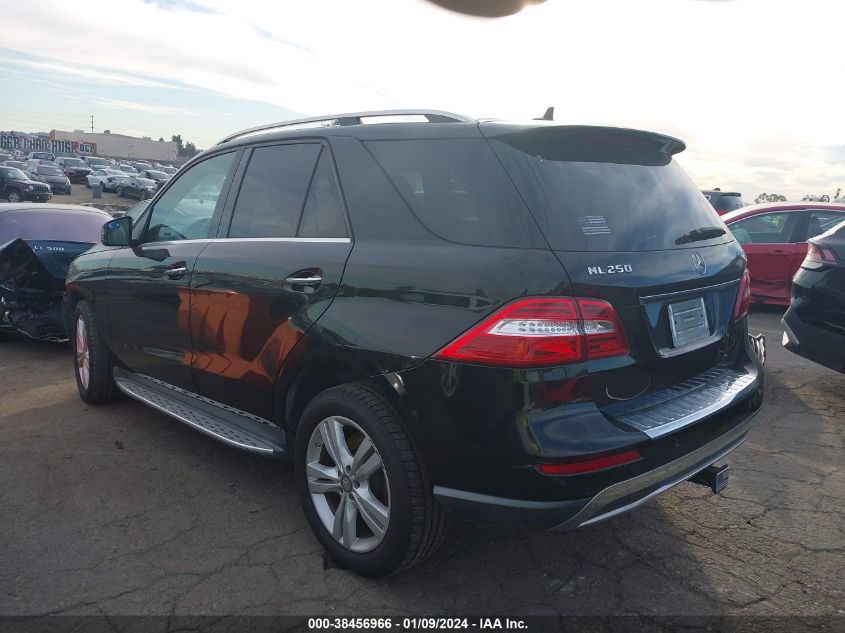 2015 MERCEDES-BENZ ML 250 BLUETEC 4MATIC 4JGDA0EB9FA471071