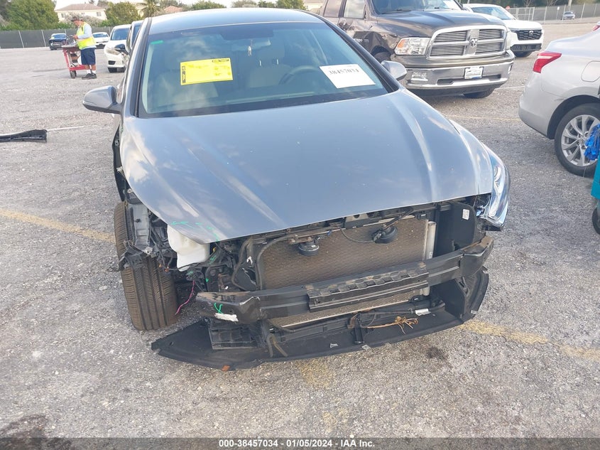 VIN 5NPE34AF2KH747371 2019 HYUNDAI SONATA SEL