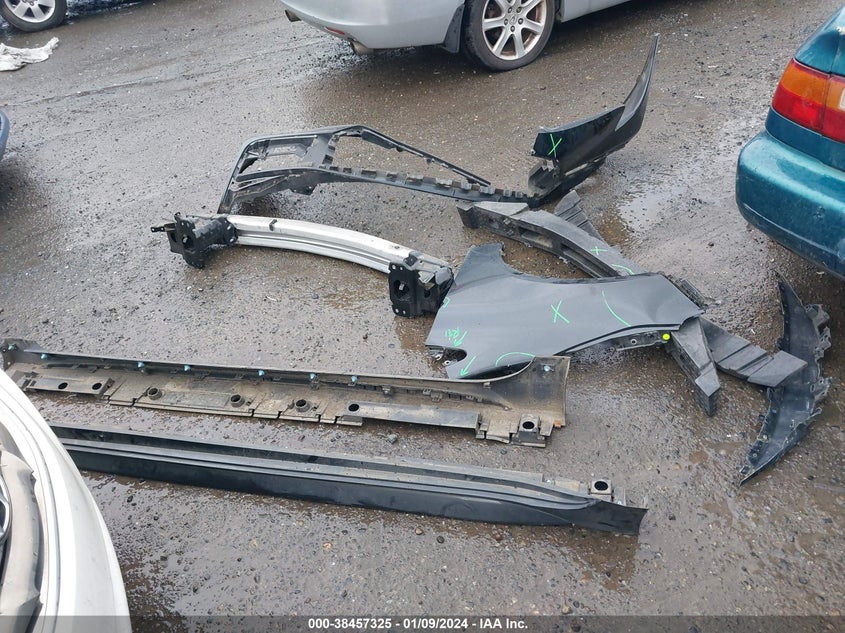 VIN: JTDS4RCE7LJ042284 2020 TOYOTA COROLLA SE