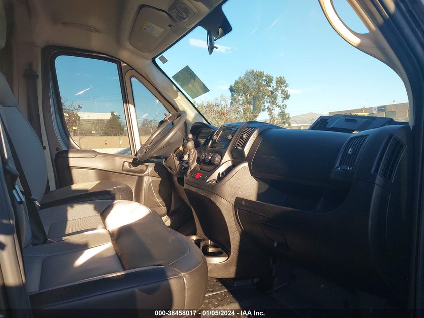 VIN 3C6LRVAG5ME553095 2021 RAM PROMASTER 1500 LOW ROOF 136 WB
