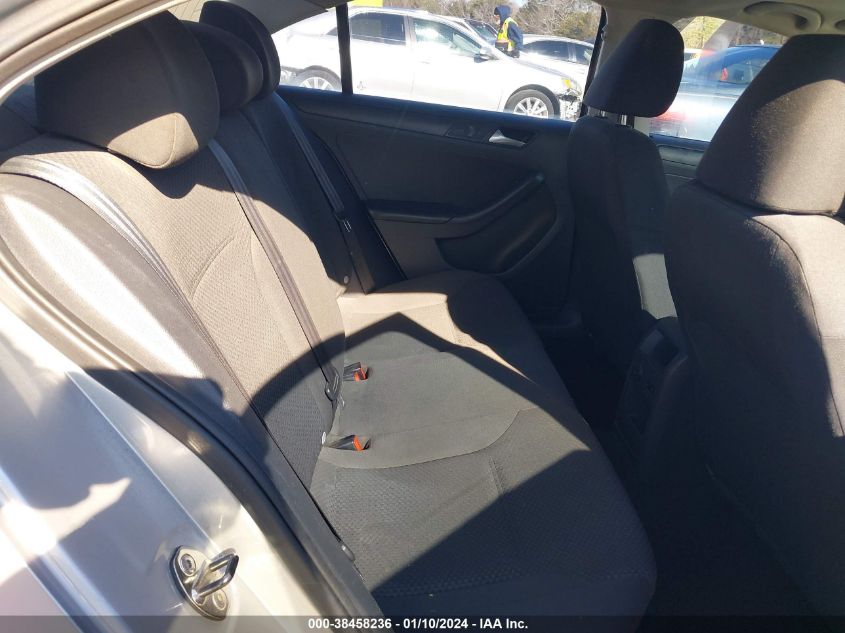 2014 VOLKSWAGEN JETTA 2.0L S - 3VW2K7AJ2EM430648