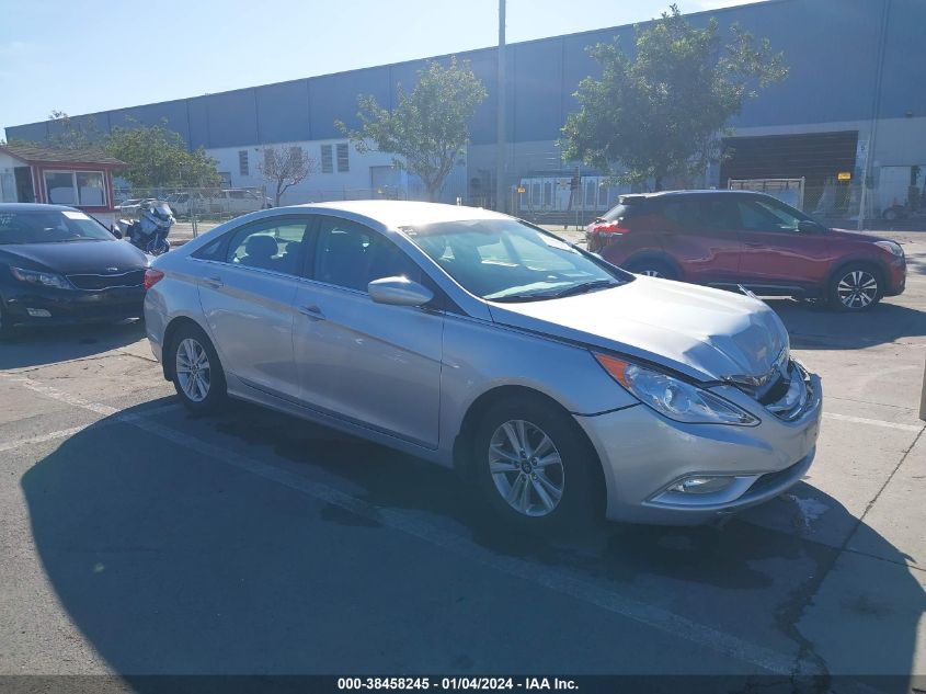 2013 HYUNDAI SONATA GLS - 5NPEB4AC0DH788691