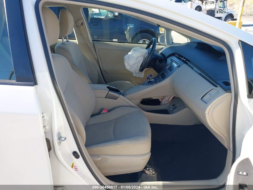 2013 TOYOTA PRIUS THREE - JTDKN3DU2D5655391