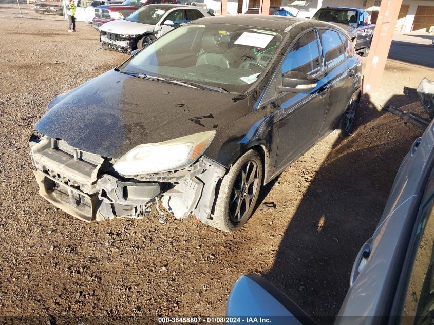 2014 FORD FOCUS SE - 1FADP3K20EL324901