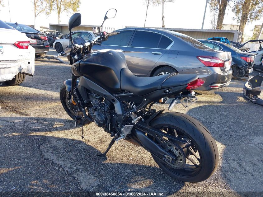 2023 YAMAHA MT09 C JYARN71Y8PA000995