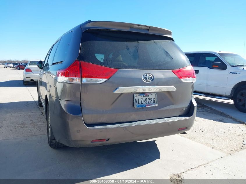 2014 TOYOTA SIENNA XLE V6 8 PASSENGER - 5TDYK3DC3ES425686