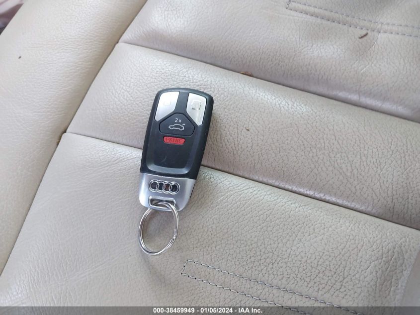2019 AUDI A4 PREMIUM PLUS - WAUHMBF47KA107196