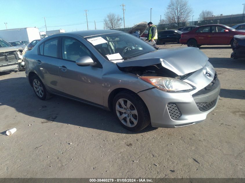 2013 MAZDA MAZDA3 I SPORT - JM1BL1UPXD1848898