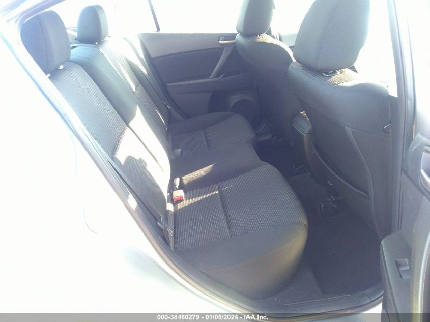 2013 MAZDA MAZDA3 I SPORT - JM1BL1UPXD1848898