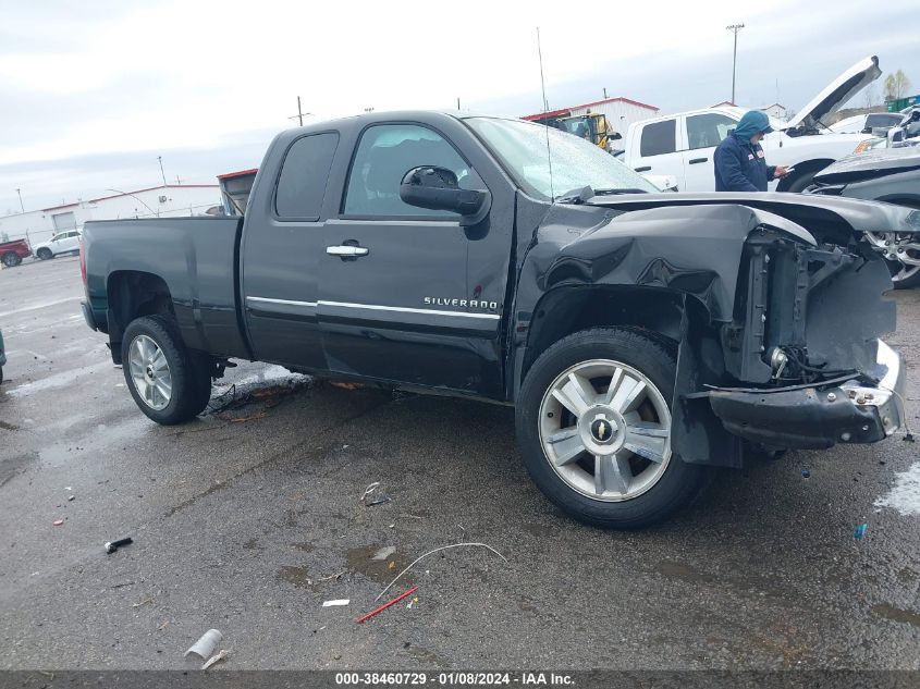 2013 CHEVROLET SILVERADO 1500 LT - 1GCRCSE00DZ318821